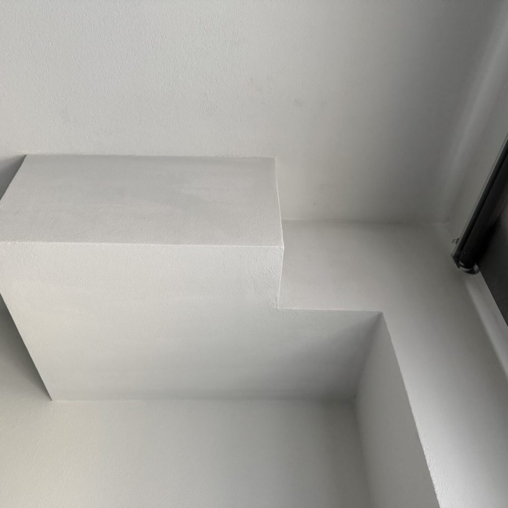 10 nachher loch zu gemacht und gestrichen